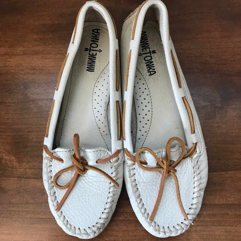 Minnetonka white Moccasins